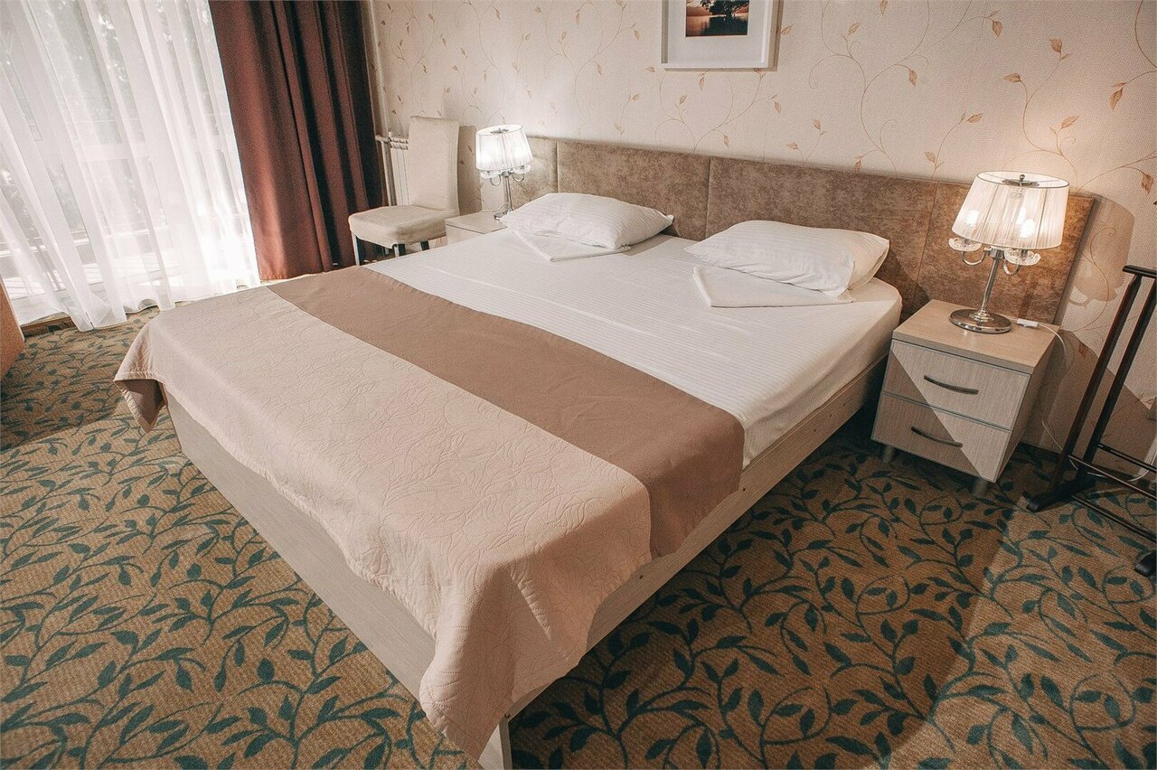 Гостиница Крона Бердск