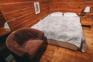 Гостиница Крона Бердск Люкс с видом на море-1