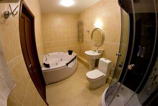 Гостиница Крона Бердск Люкс с видом на море-3