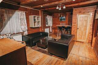 Гостиница Крона Бердск Дом с сауной и купелью (однокомнатный)-3